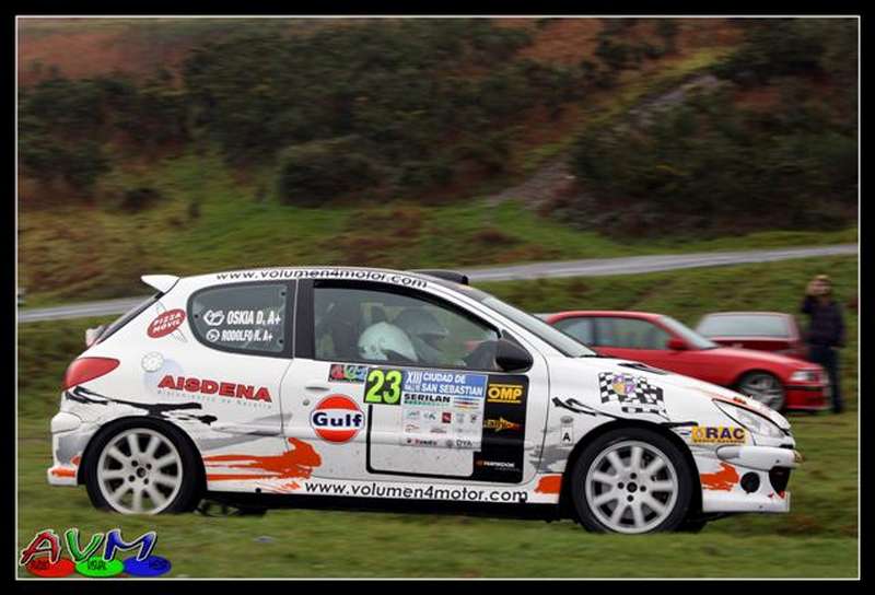 Rodolfo Ramírez y Oskia Domínguez vencen en el Rallie Ciudad de San Sebastián
